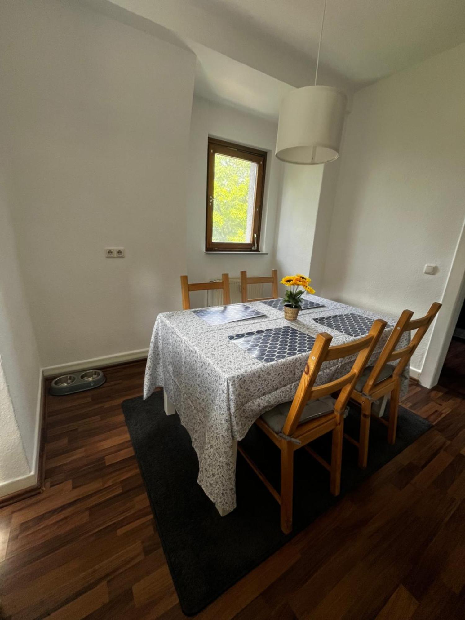 Idyllisch Wohnen An Der Ruhr Apartment ฮัททิงเงน ภายนอก รูปภาพ
